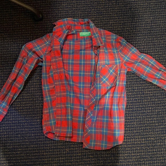 beneton shirt perfect condition(wore once)-small size - Picture 1 of 1